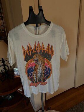 Daydreamer Def Leppard "High 'n' Dry" Tee in Vintage White